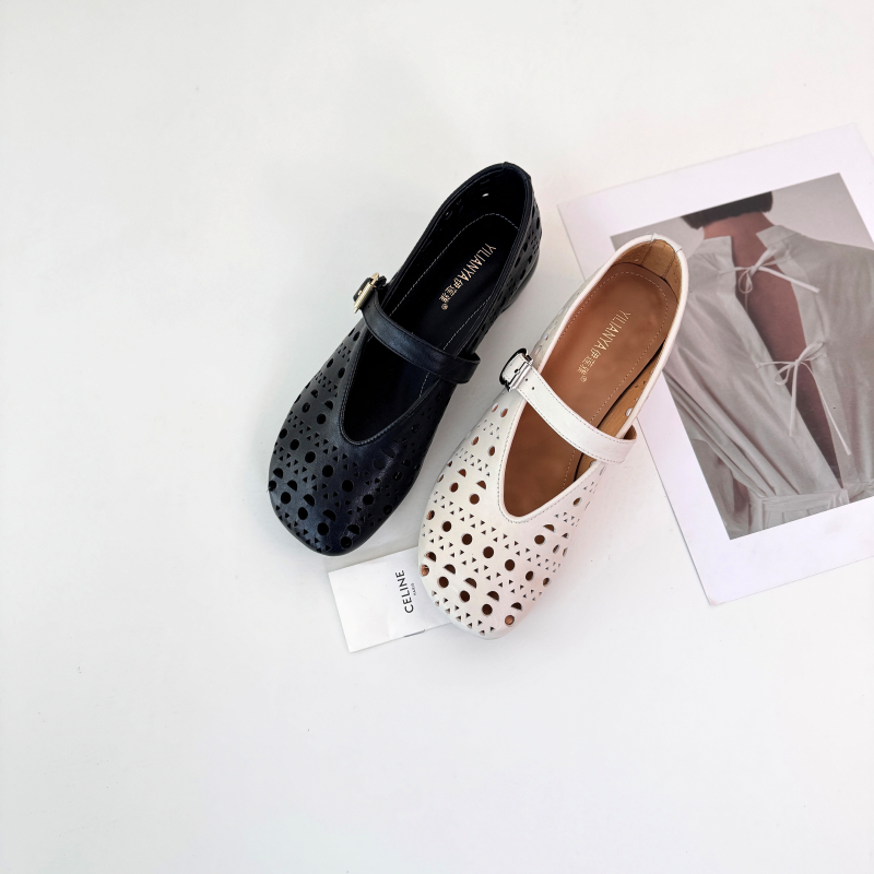 385-529洞洞鞋女夏季新款镂空单鞋粗跟中跟娃娃圆头大码鞋一字带