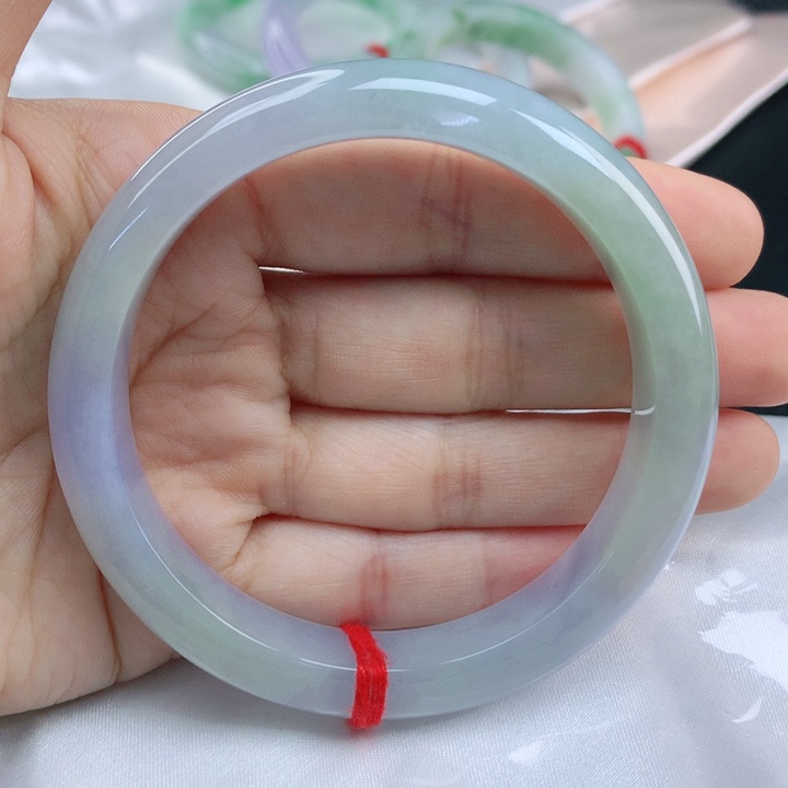 翡翠手镯未镶嵌莫奈59