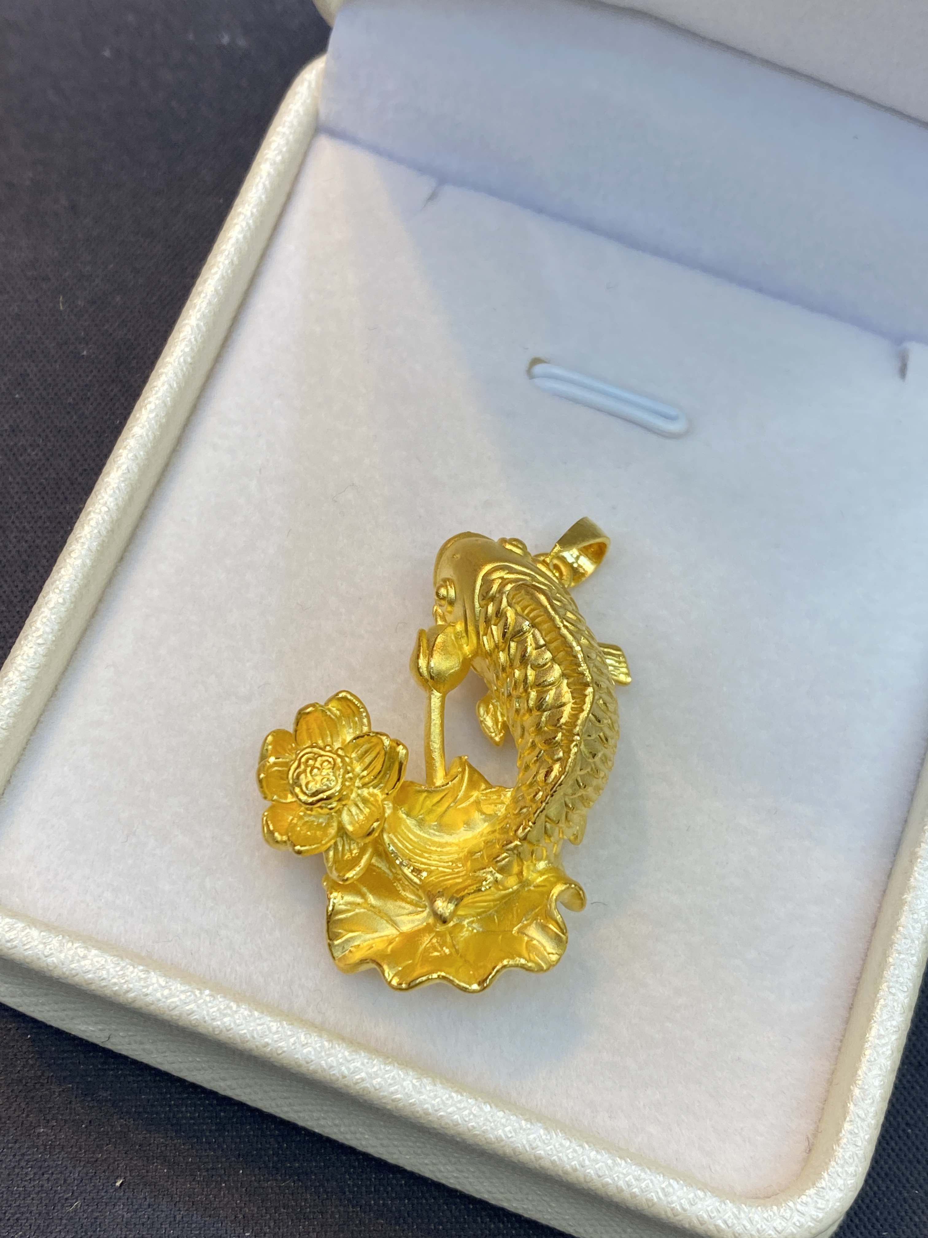 足金999莲花锦鲤