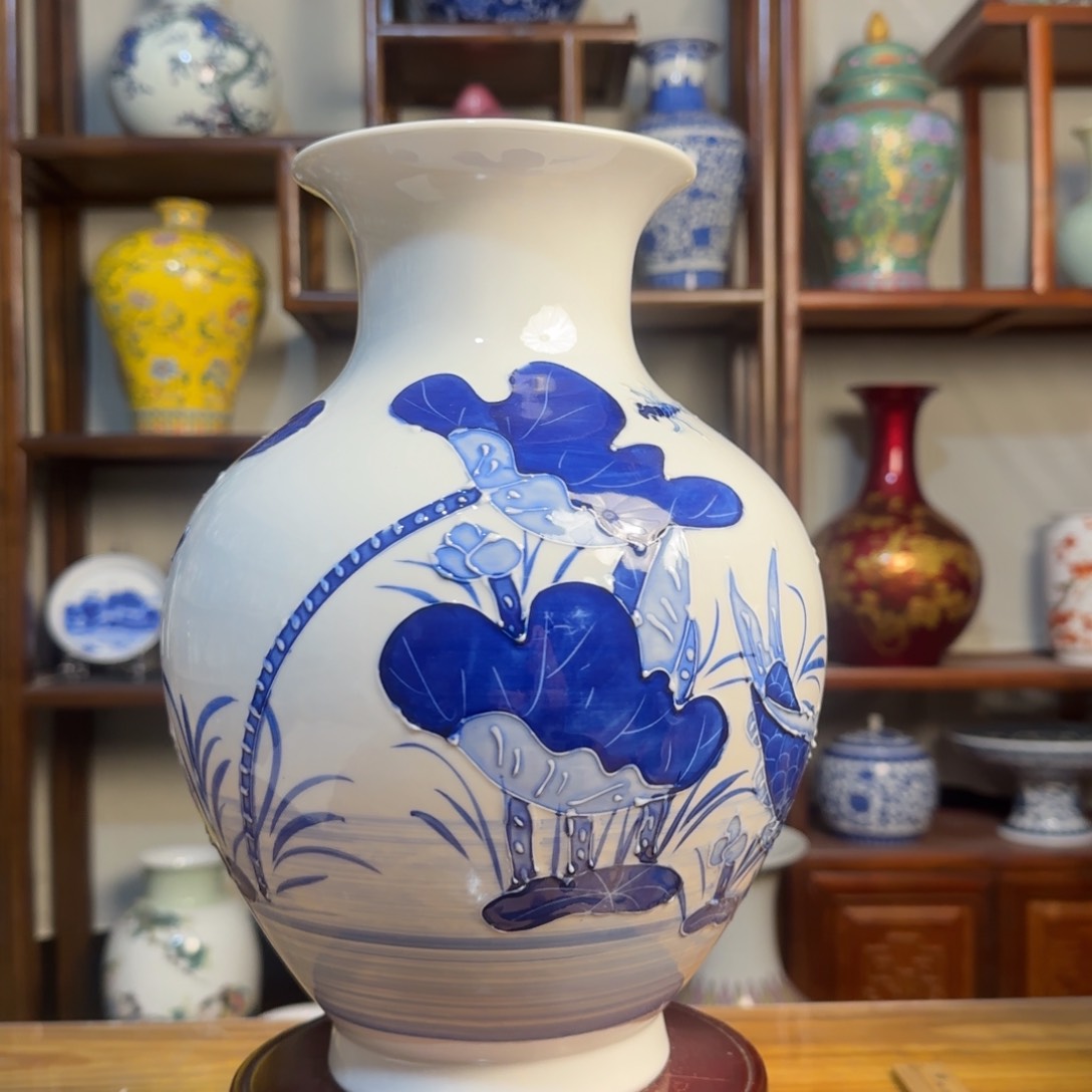 瓶高度30厘米肚径21厘米