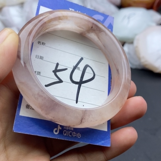 石英质玉未镶嵌手镯