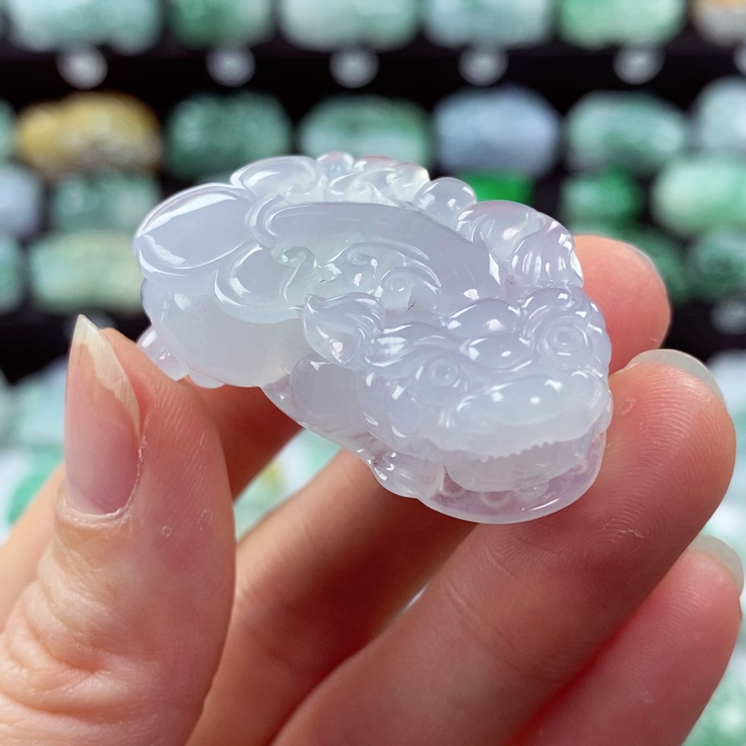 翡翠颈饰未镶嵌天然