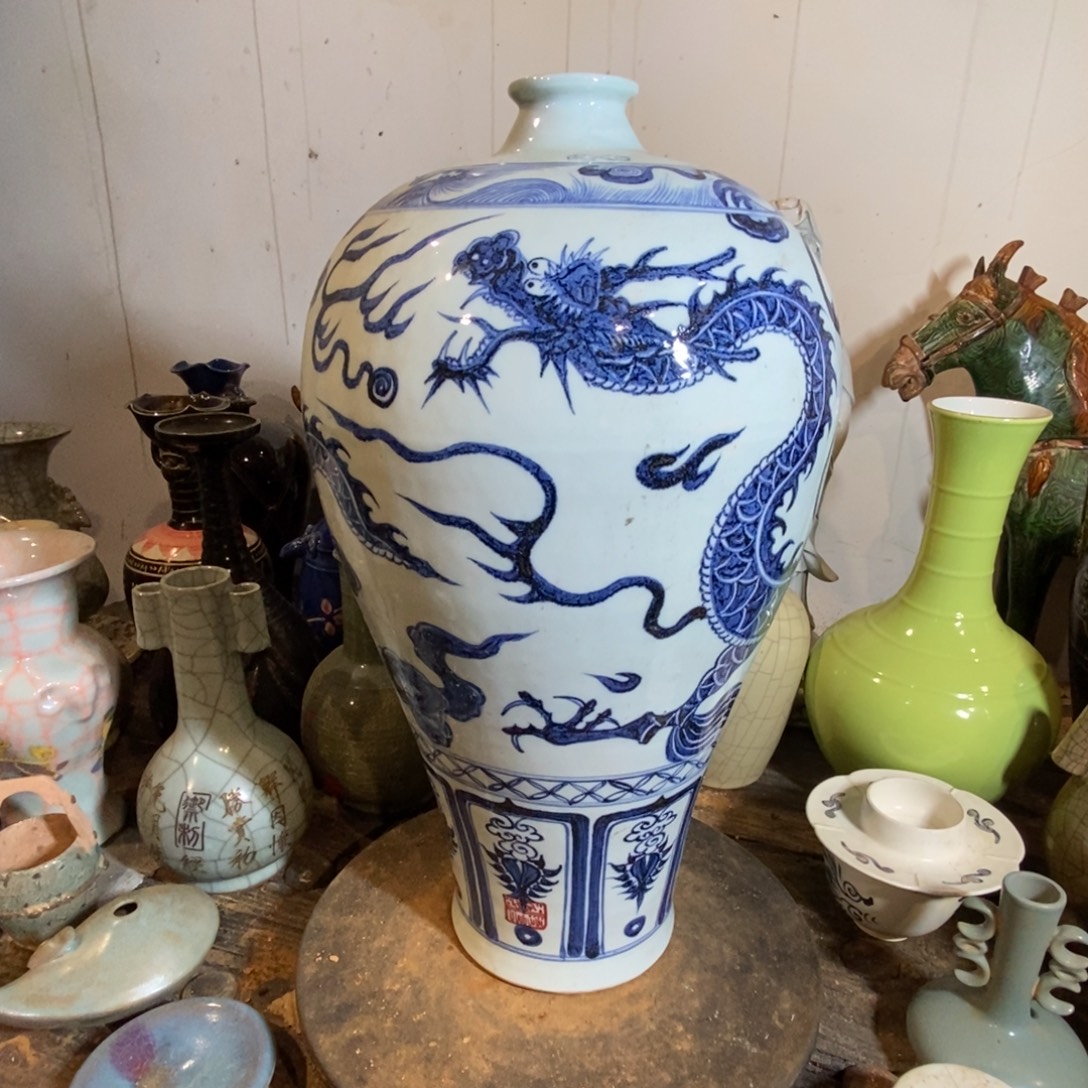 人***淡精品瓷器大放光彩