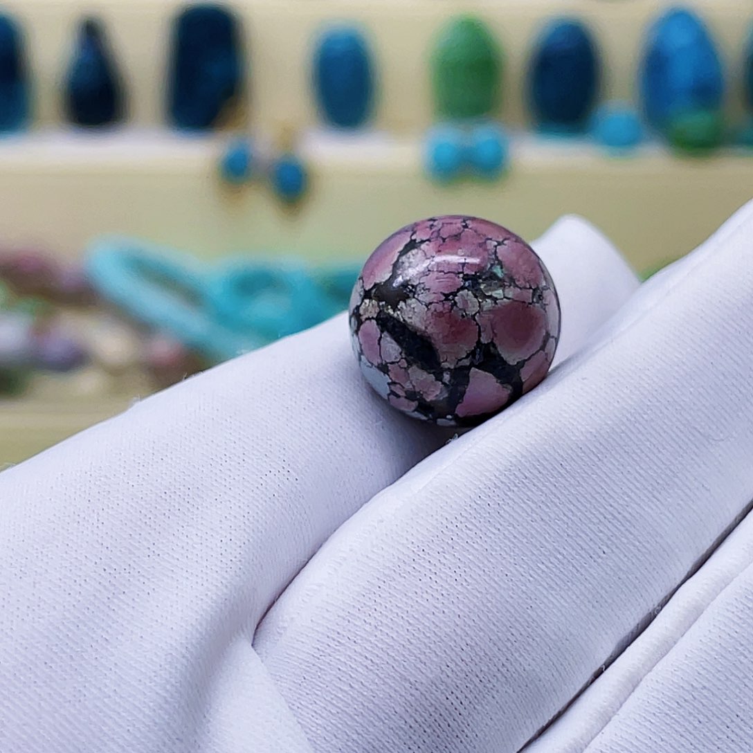 绿松石颈饰未镶嵌