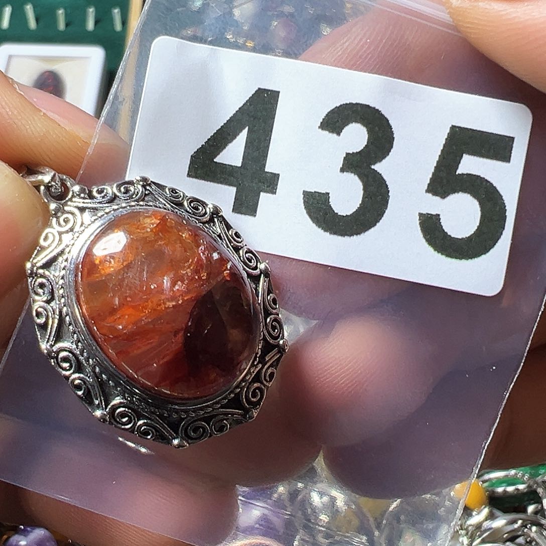 水晶颈饰未镶嵌胶花吊坠带皮绳发货