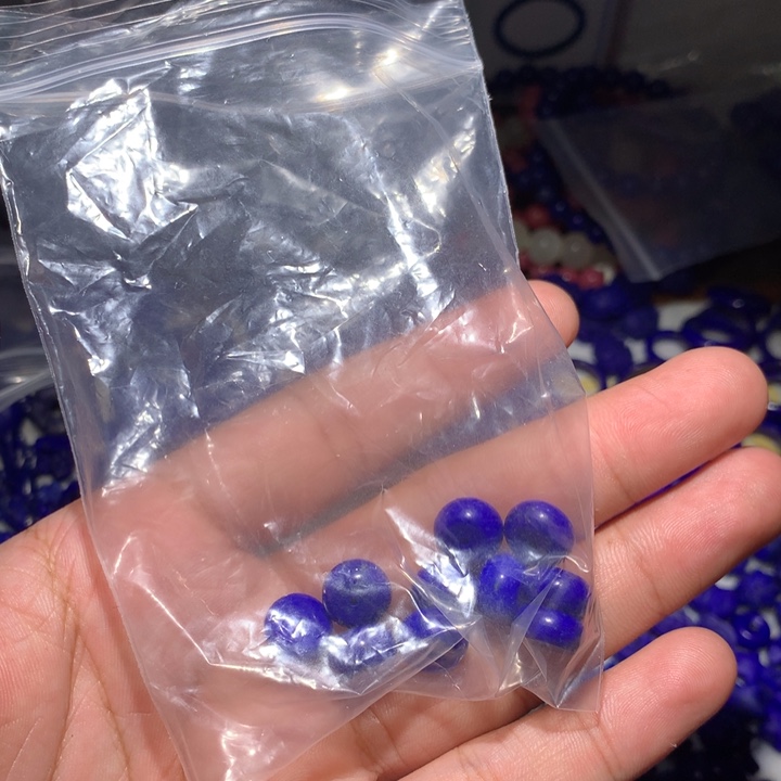 布***员青金石未镶嵌10隔片