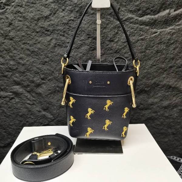 95新/蔻依/包包/市场价15800/250206XL0034