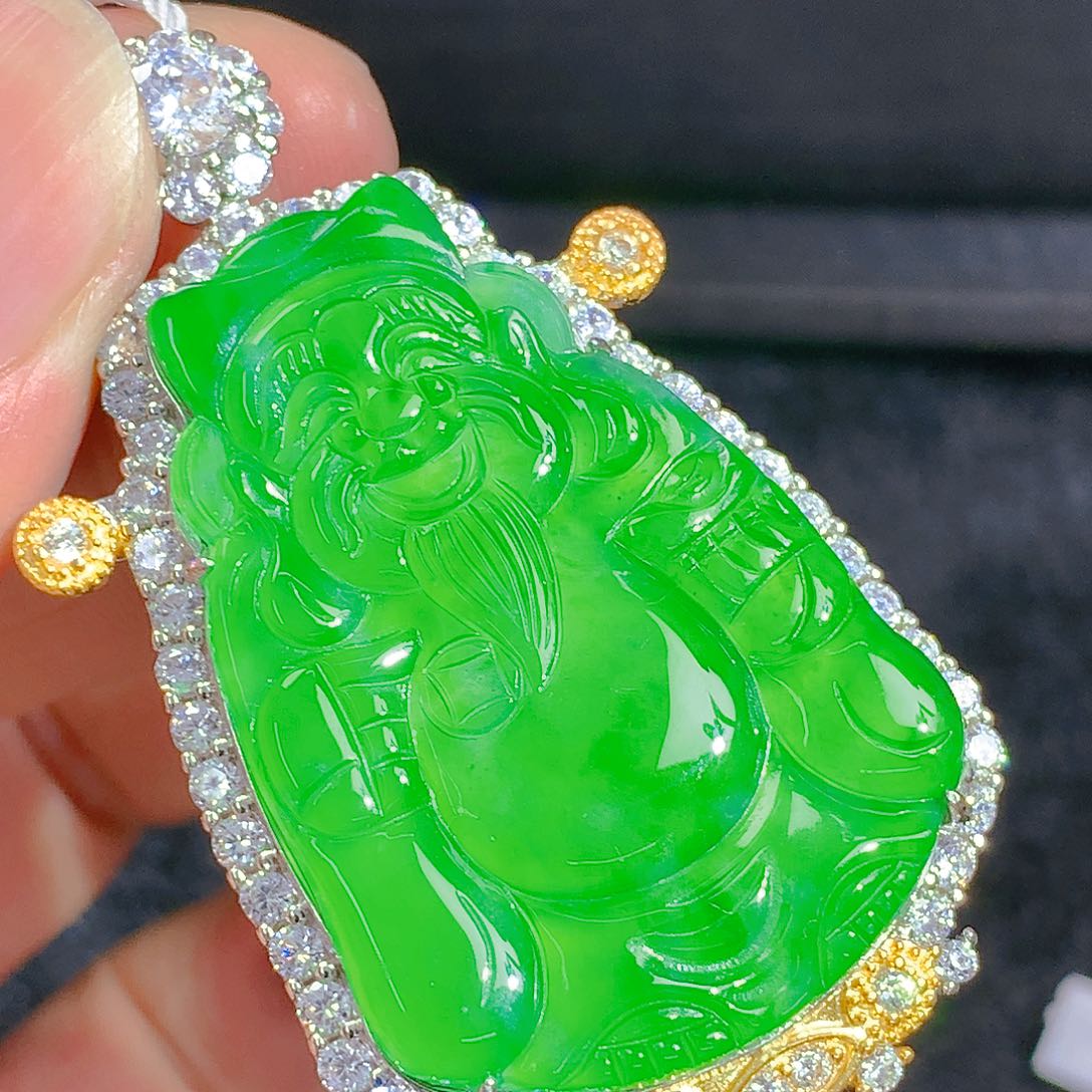 翡翠颈饰银S925镶嵌吊坠