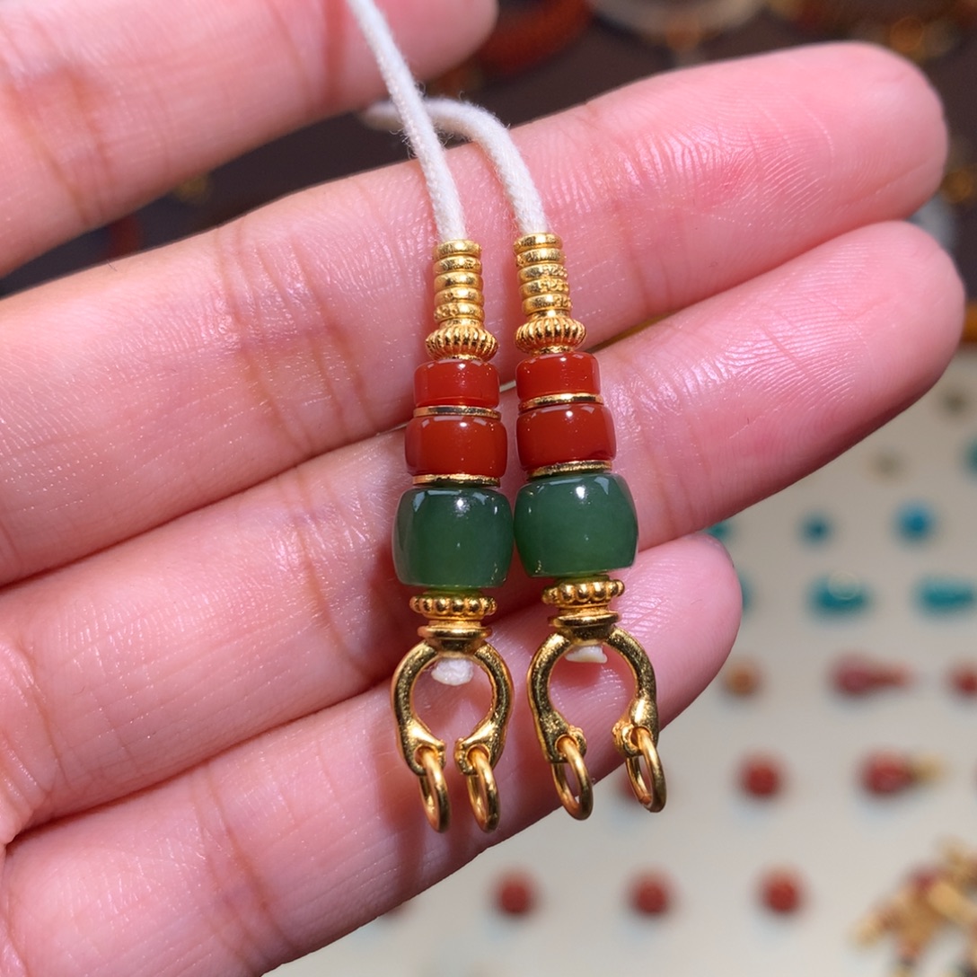 南红玛瑙未镶嵌颈饰