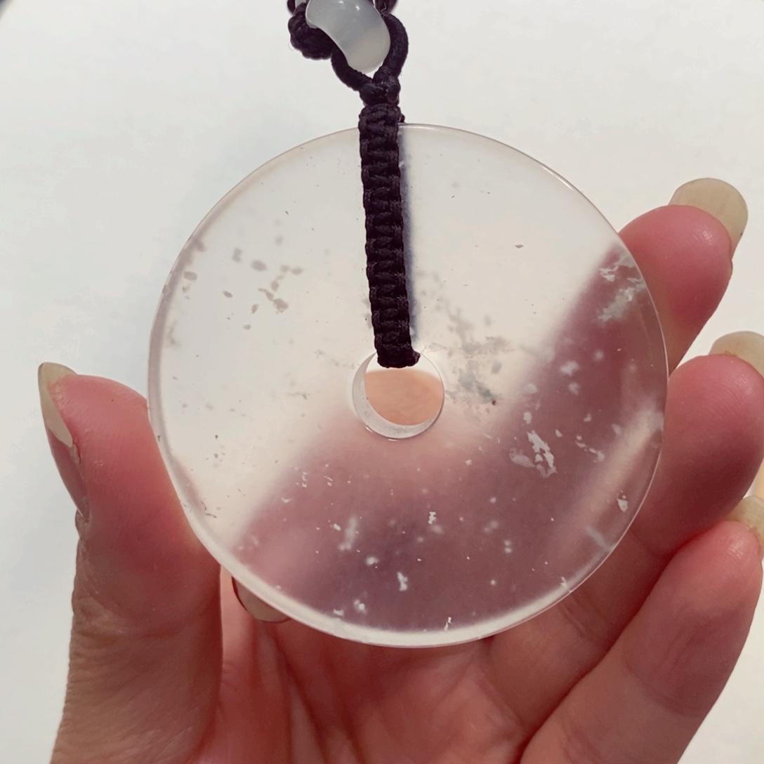 石英质玉未镶嵌颈饰