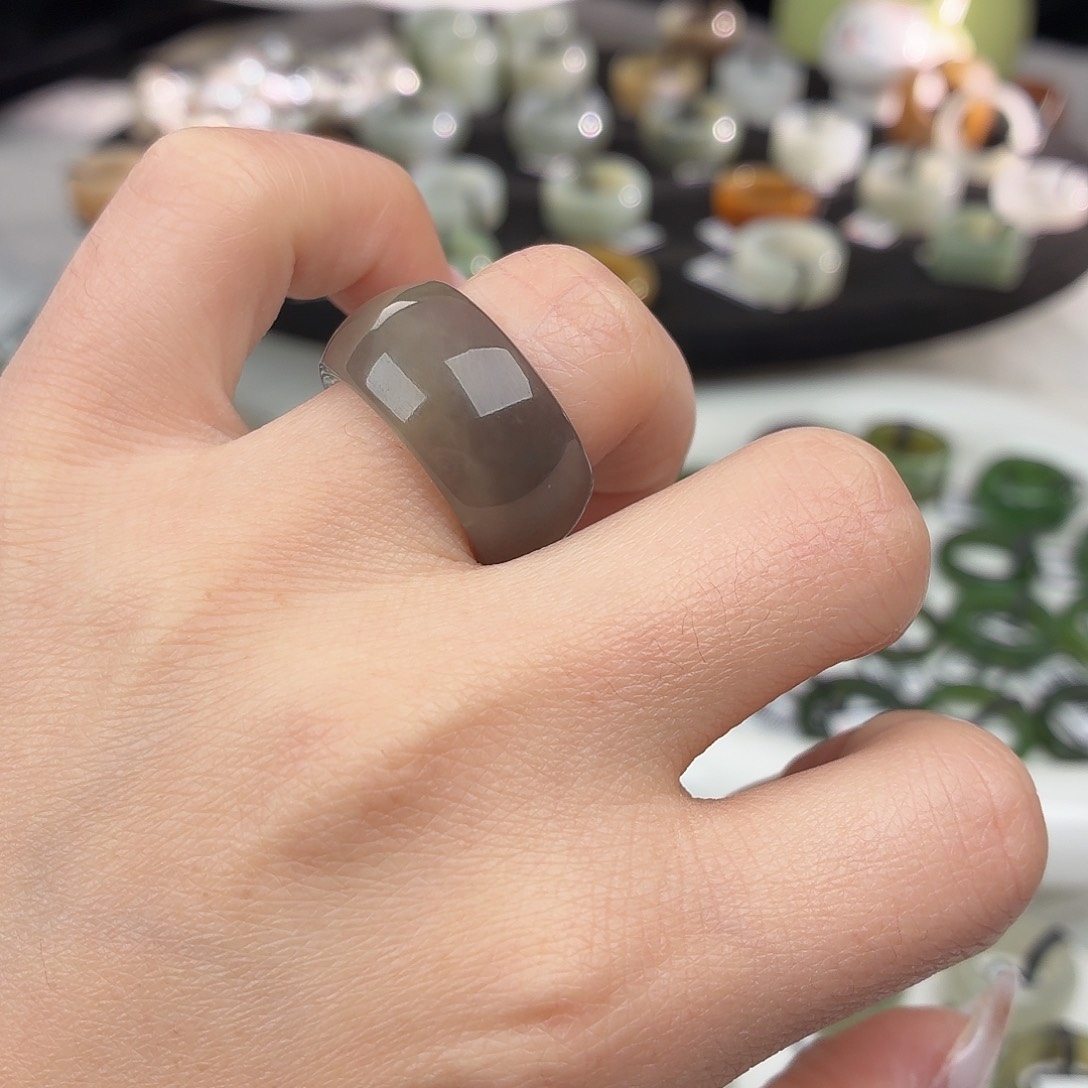 和田玉未镶嵌戒指S3烟紫轮胎17.4 拍2单