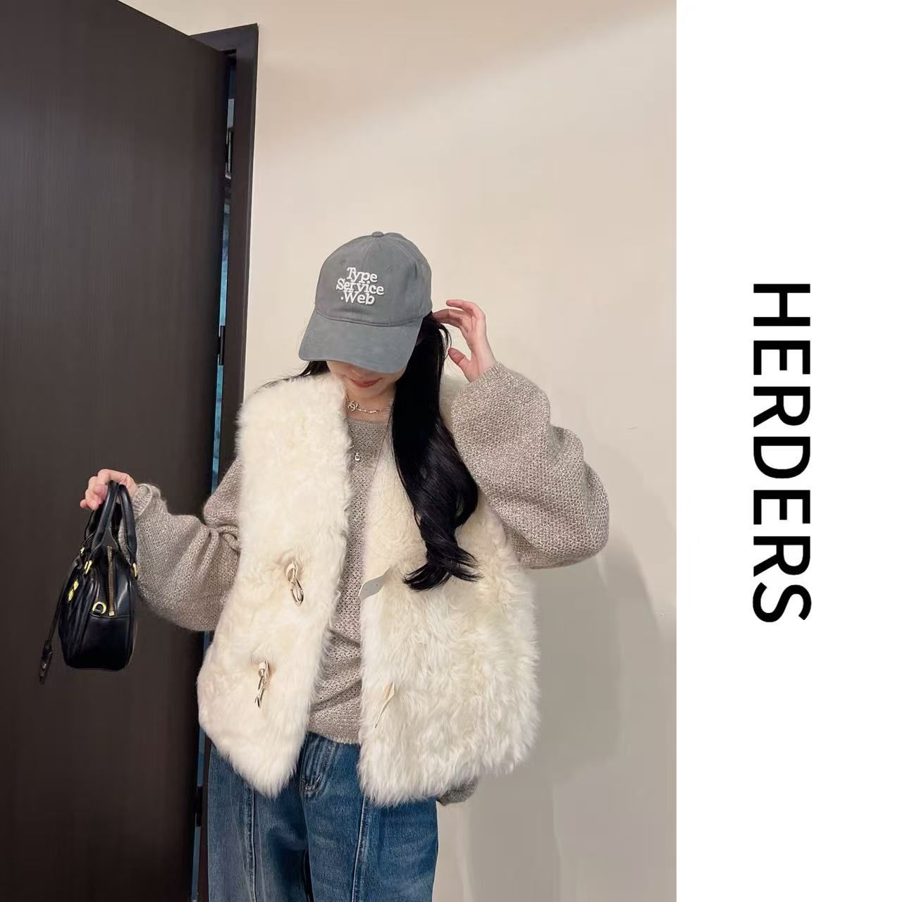 《HERDERS》短款V领皮毛一体马甲 257200