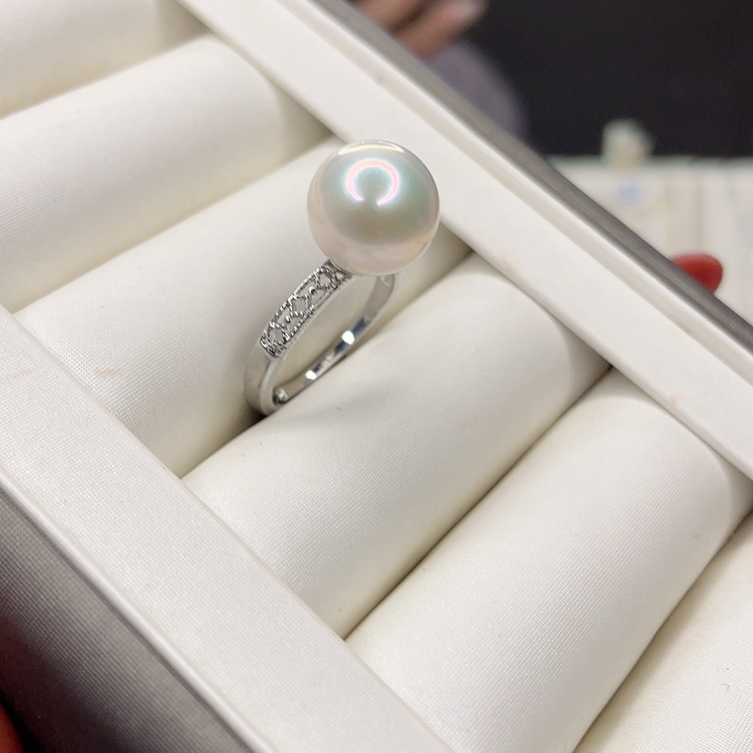 淡水珍珠颈饰未镶嵌