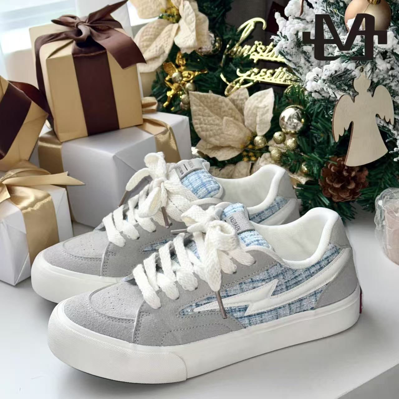 【原创设计】圣诞限定男士小香风2025新潮流百搭小众厚底男鞋板鞋