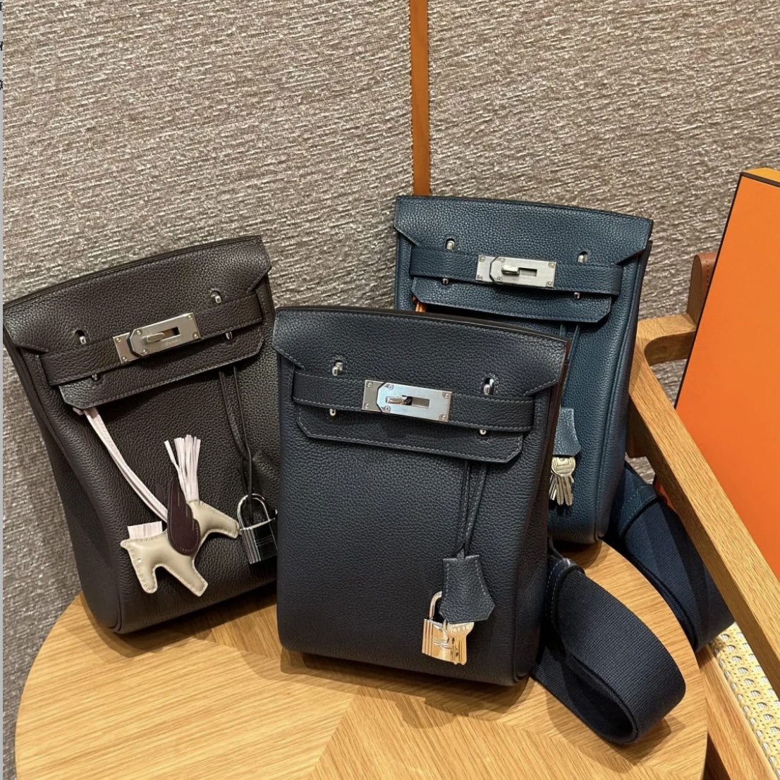 harissons【马老师男款hac a dos 胸包】DOS4101