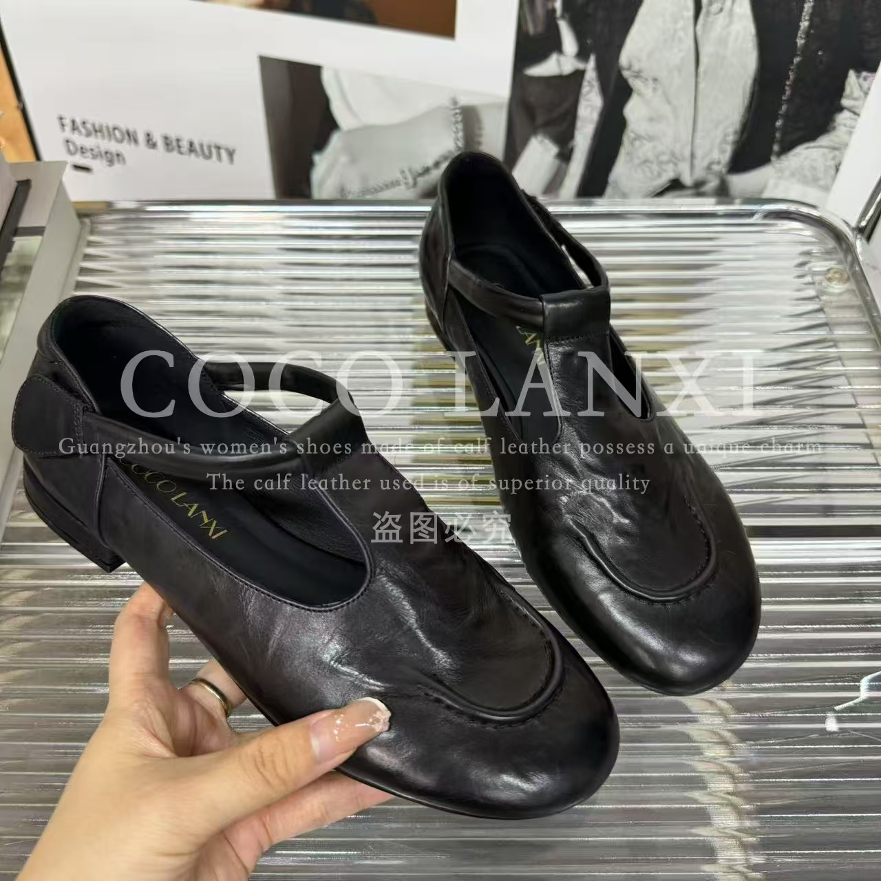 【COCO  LANXI】时尚手抓高奢黑色平底圆头低跟小单鞋25DX454LX
