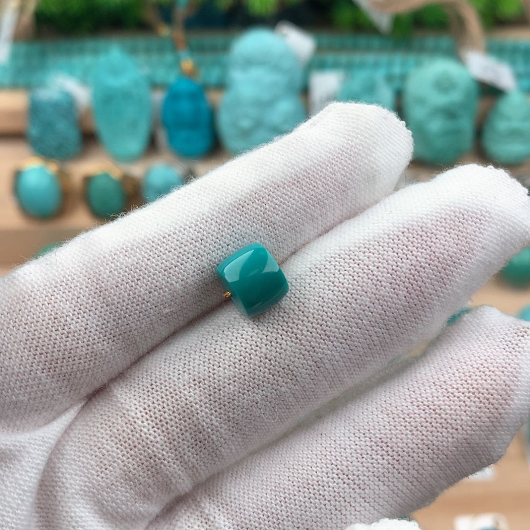 绿松石配饰未镶嵌8.3-6.8