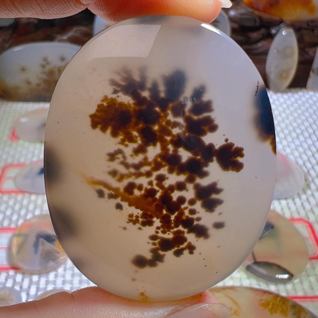 未镶嵌颈饰玛瑙/玉髓