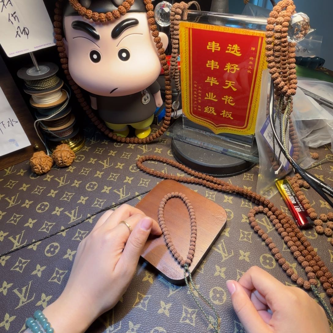 L***4金刚菩提吊坠纯血老树王10号