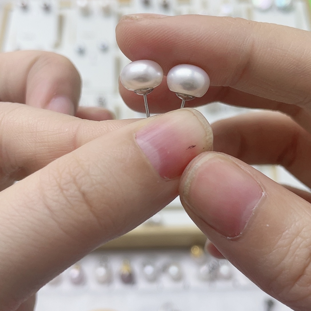 飞***燕耳饰银S925镶嵌淡水珍珠