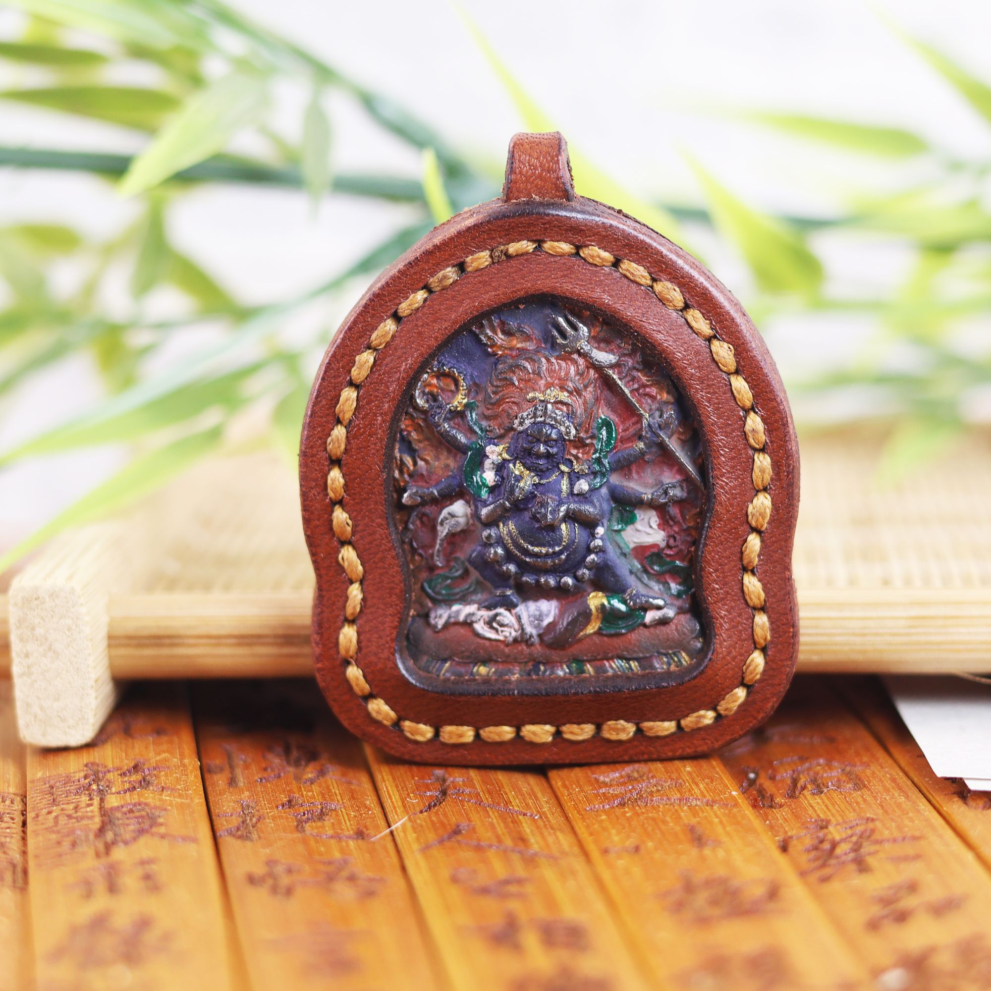 【凰世今传】尼泊尔回流天铁大黑/黄财牛皮吊坠