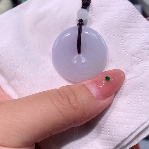 颈饰未镶嵌翡翠平安扣