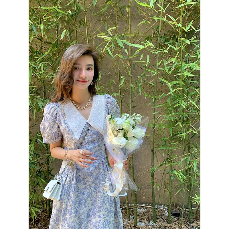 法式复古茶歇娃娃领刺绣碎花连衣裙子女收腰气质设计高级感长裙夏