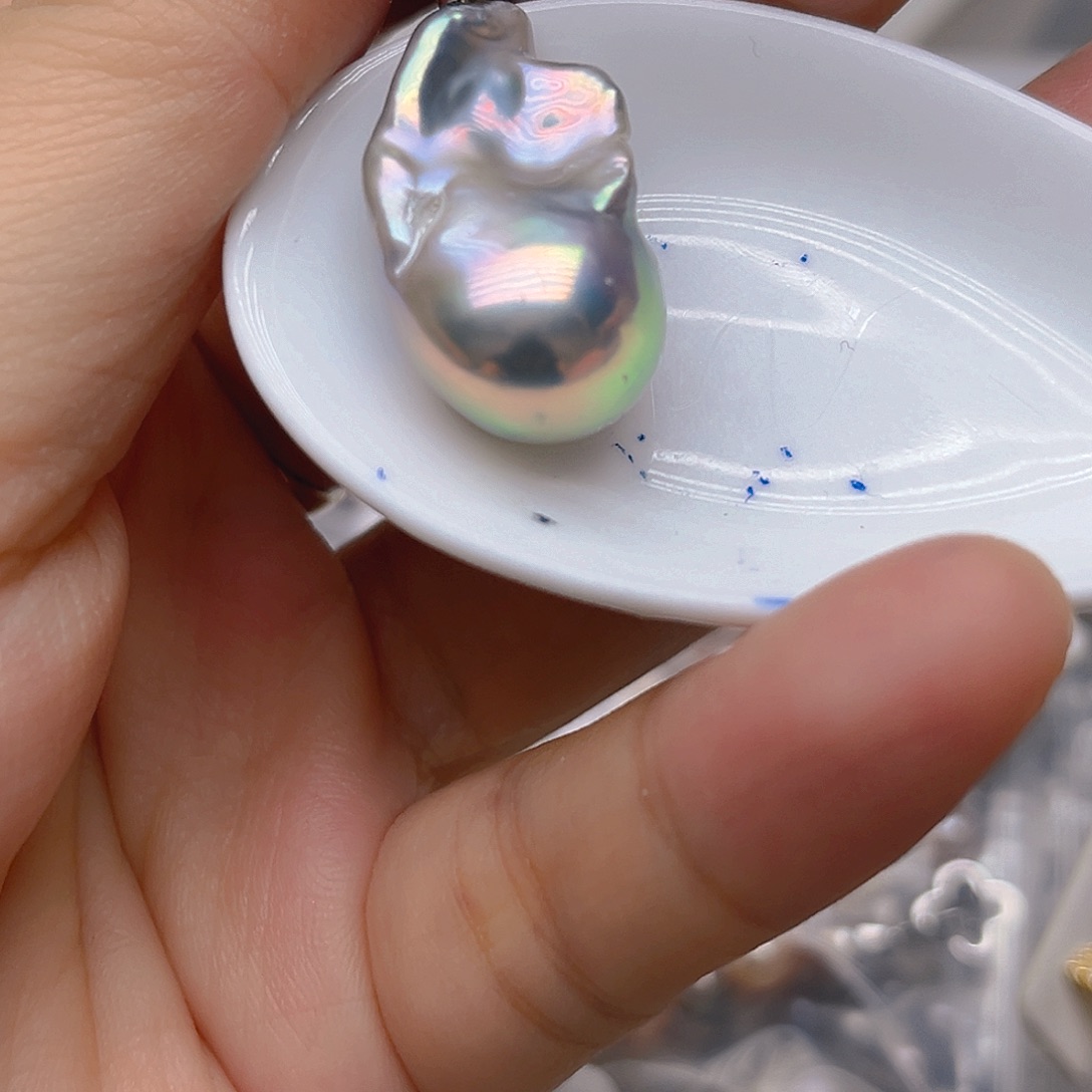 未镶嵌淡水珍珠吊坠