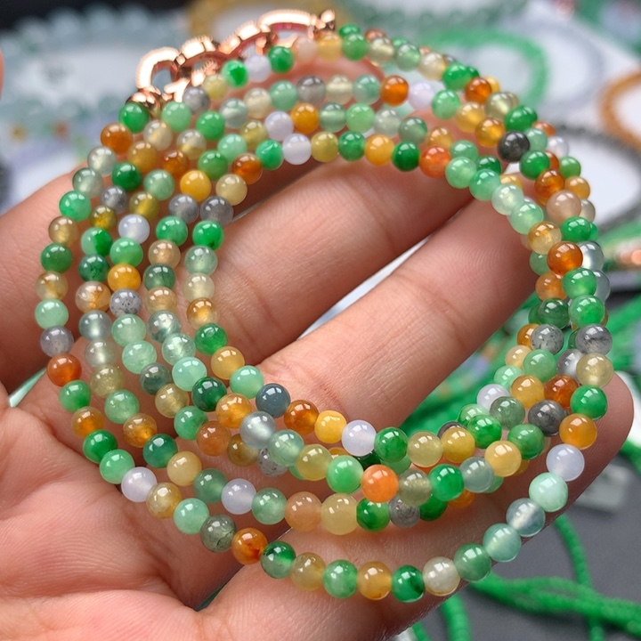 翡翠手镯未镶嵌卡