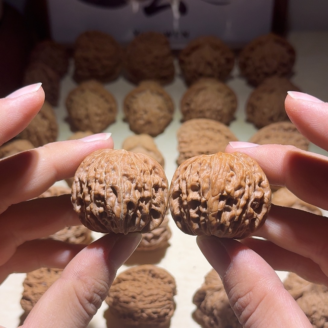 文玩核桃吊坠磨盘