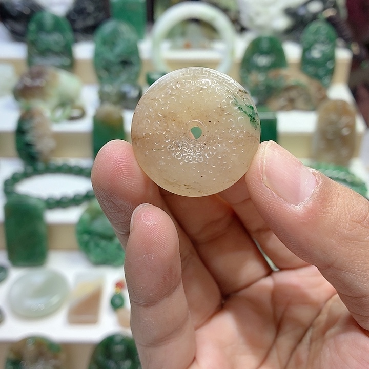 独山玉未镶嵌颈饰30，