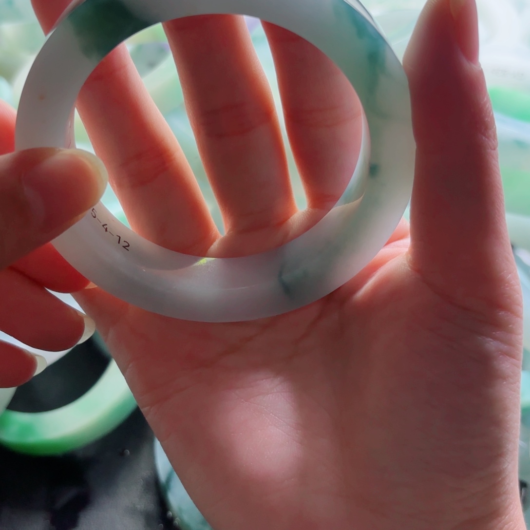 团***兔定制翡翠未镶嵌不退不换