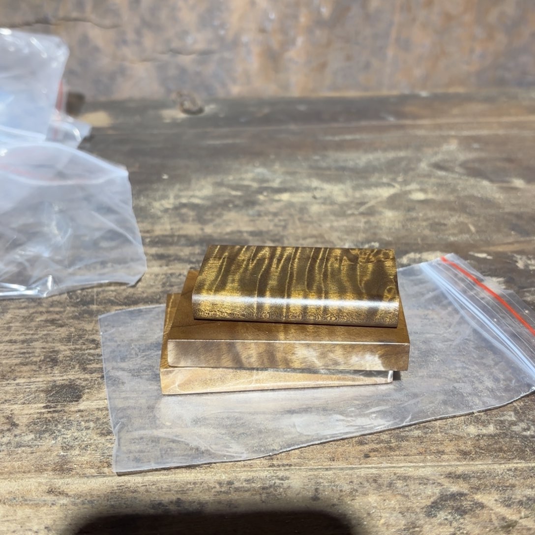 瓜***皮金丝楠木无事牌材料