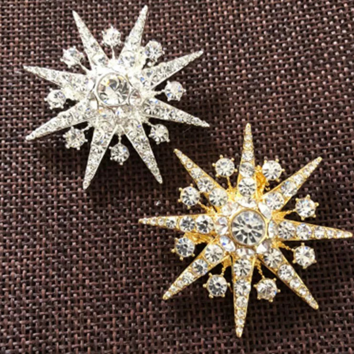 铜合金胸针 季阿玛施新颖新款星星雪花胸针毛衣外套奢华别针饰品