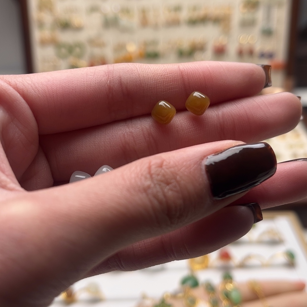 和田玉银S925镀金镶嵌耳饰