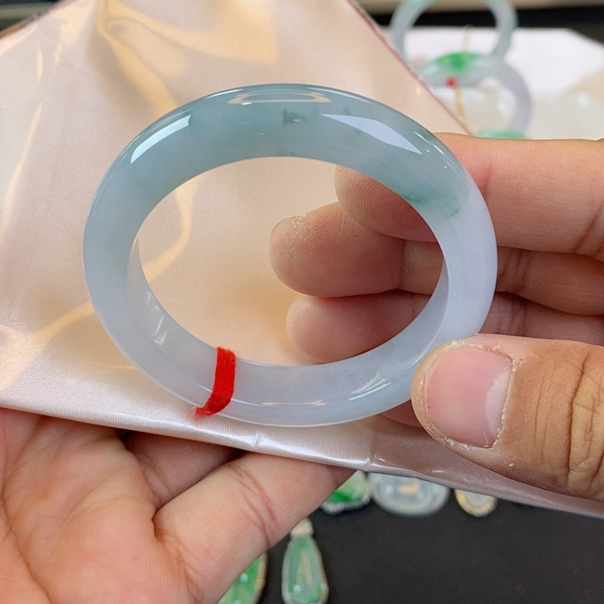 【闪购商品】未镶嵌手镯翡翠