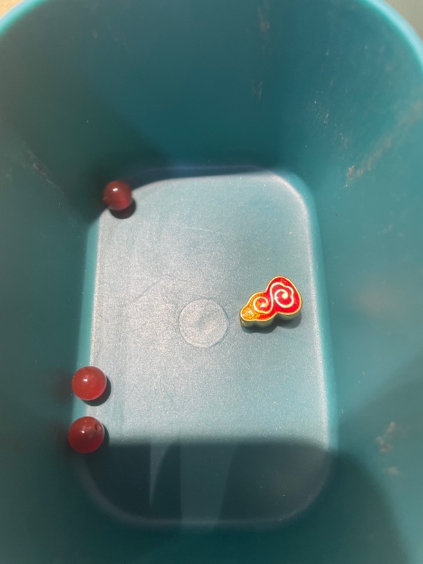                足金a1    加 玛 瑙