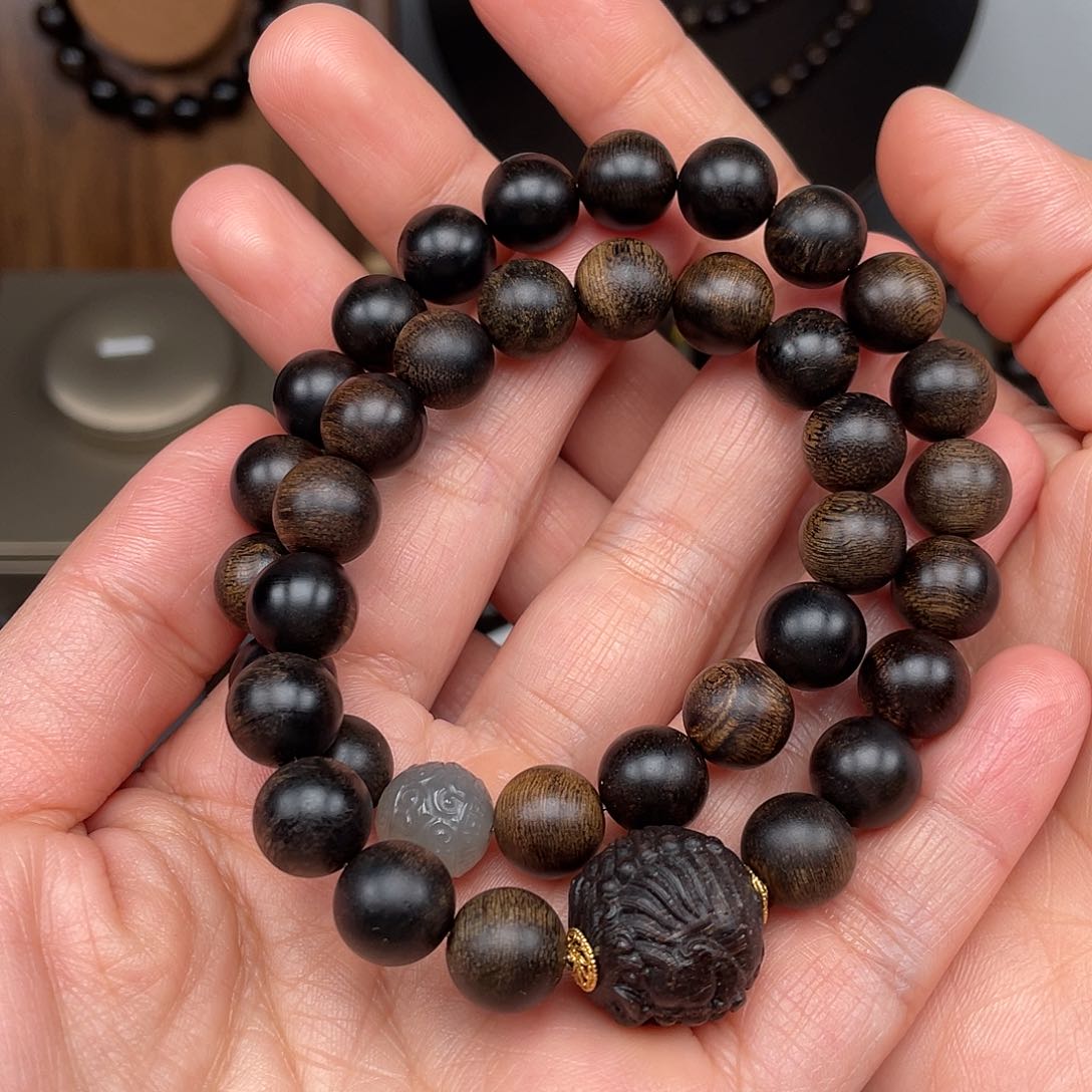 沉香手串～****想越南芽庄白棋1.0瘤疤