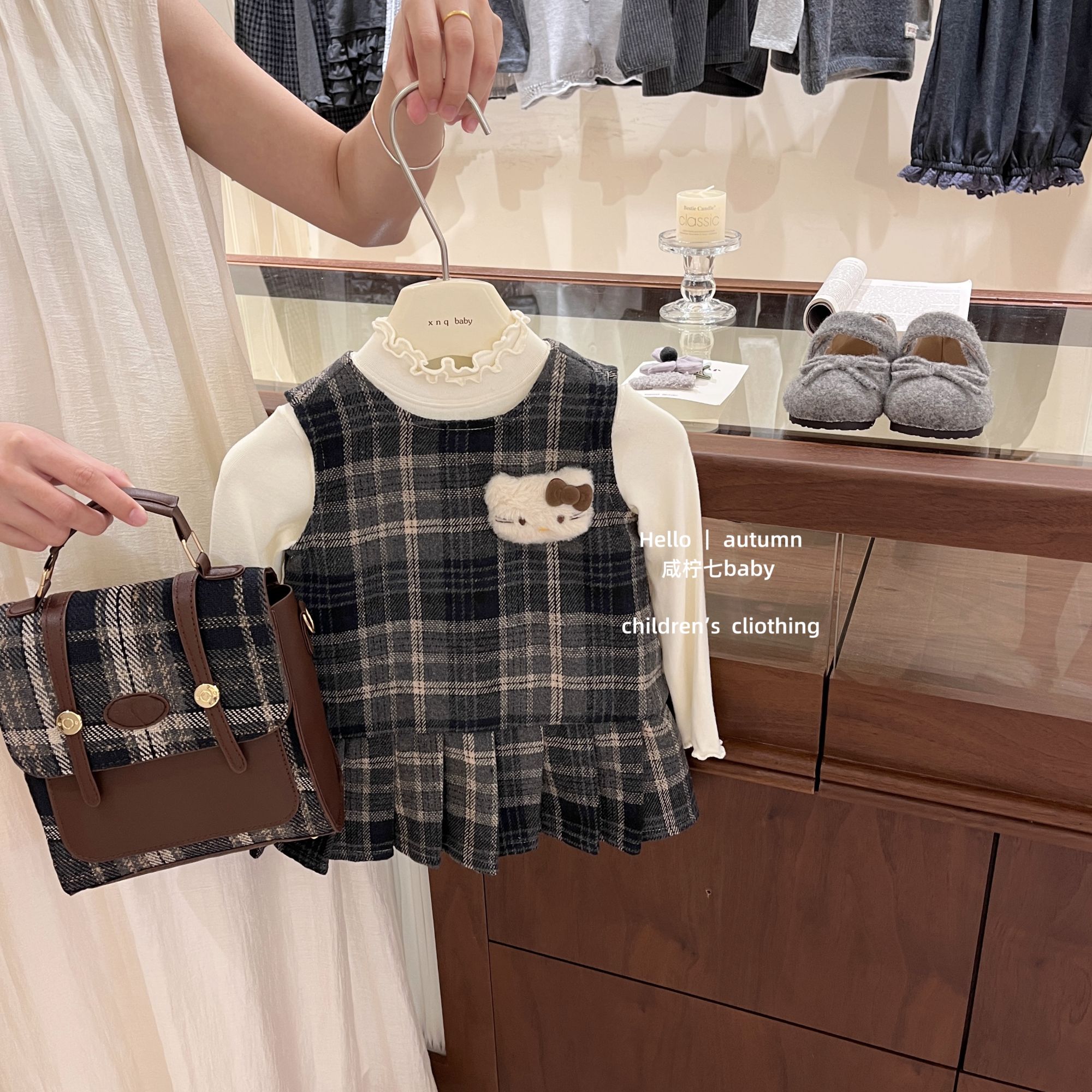 现【咸柠七】原创！女童连衣裙秋装2025新款儿童学院风裙格子背心裙