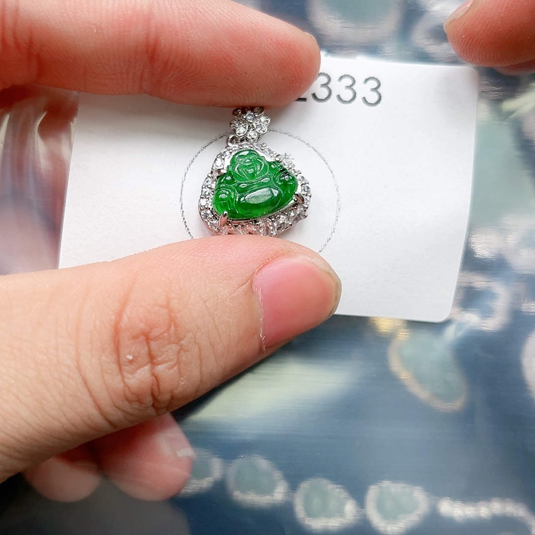 翡翠颈饰未镶嵌翡翠2333