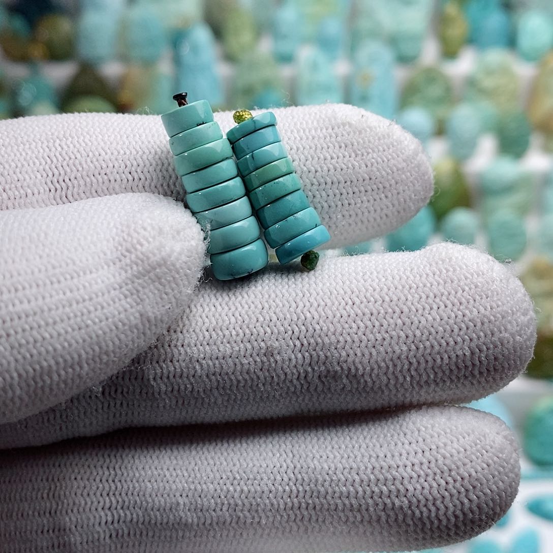 绿松石绿松石未镶嵌