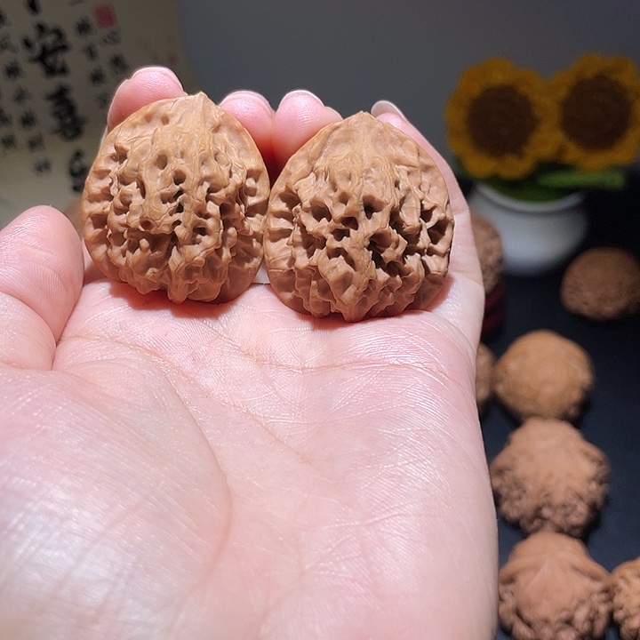 你***吗文玩核桃吊坠33秦闷