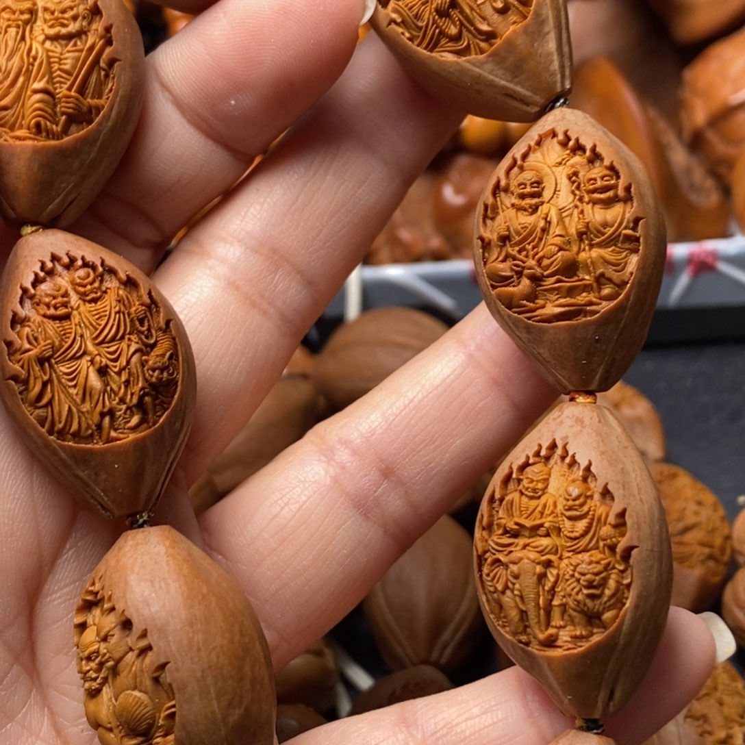 吊坠猴头核桃橄榄