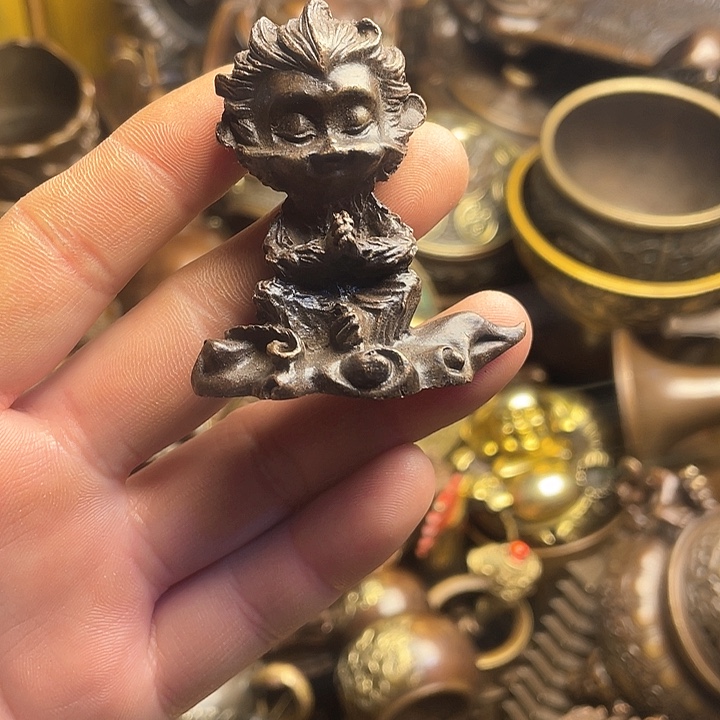 诚信经营铜器摆件