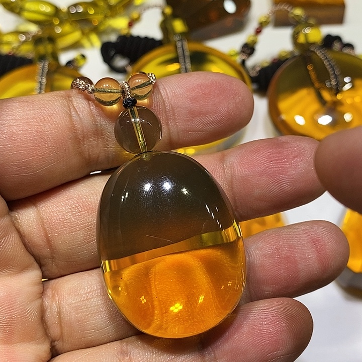 方***美血珀未镶嵌裸石一