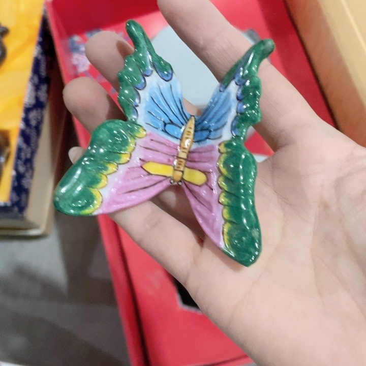 燕***园茶具微瑕，介意勿拍