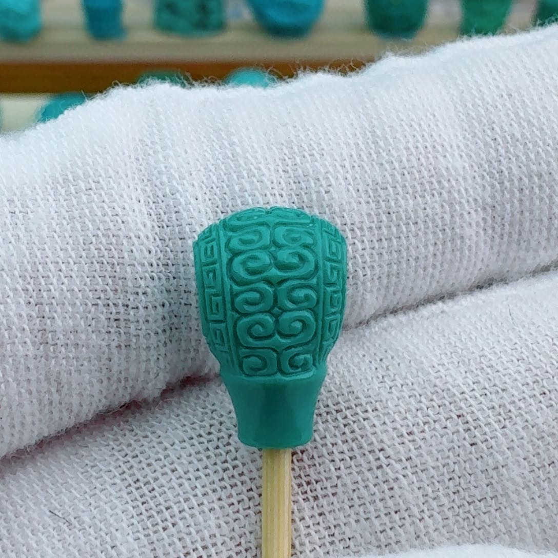 绿松石三通8.6未镶嵌阿*