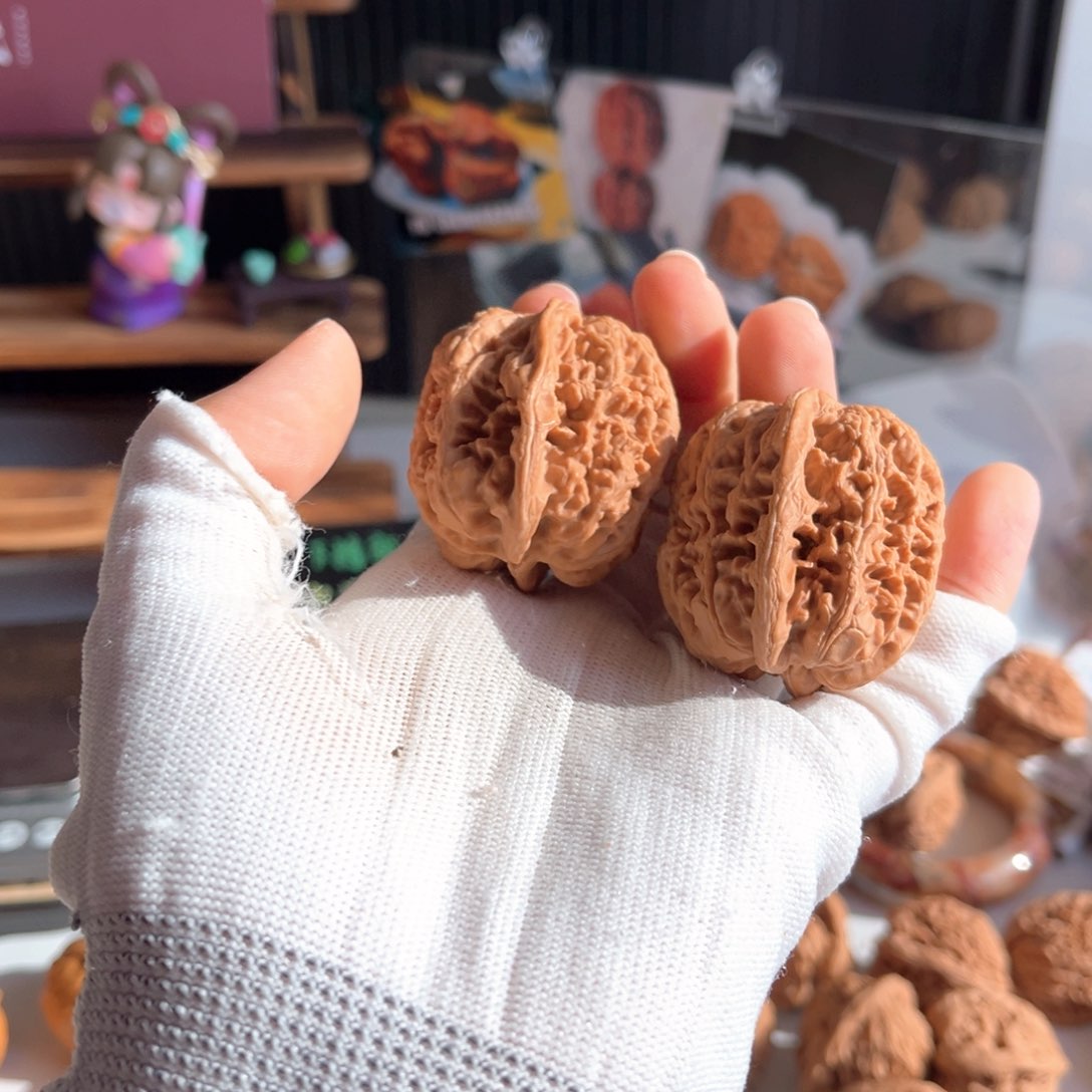 文玩核桃吊坠西北