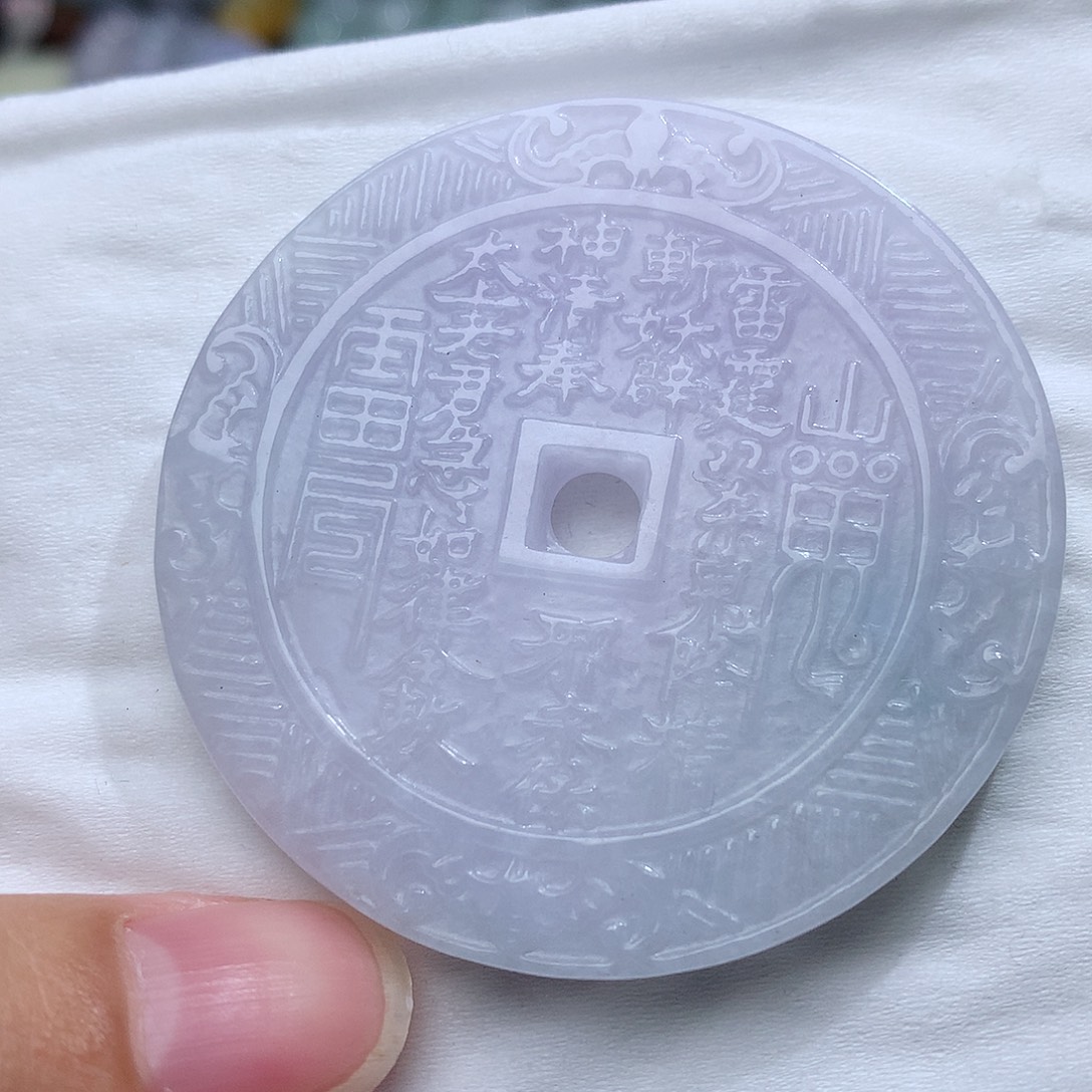 翡翠未镶嵌颈饰474