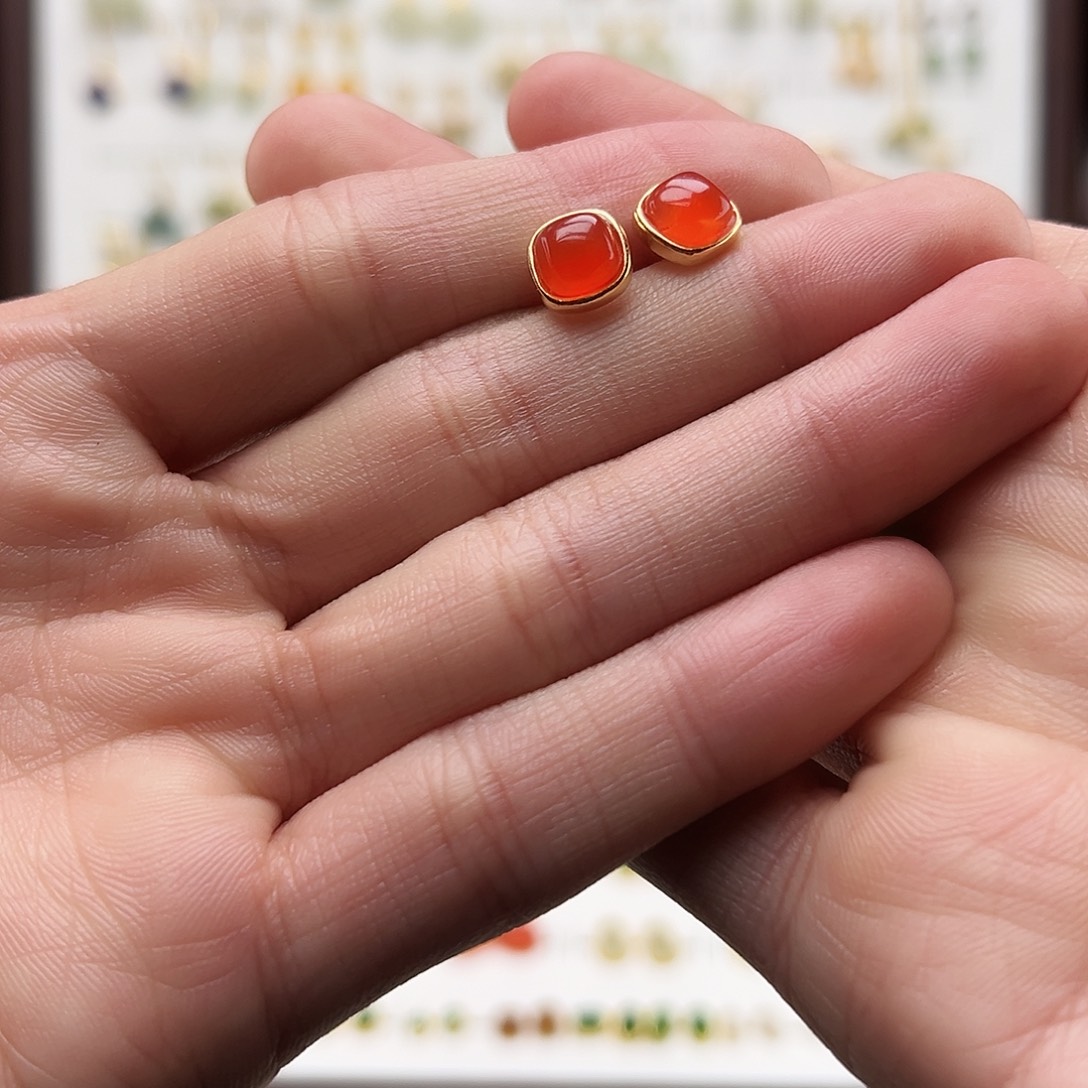 银S925镶嵌和田玉耳饰